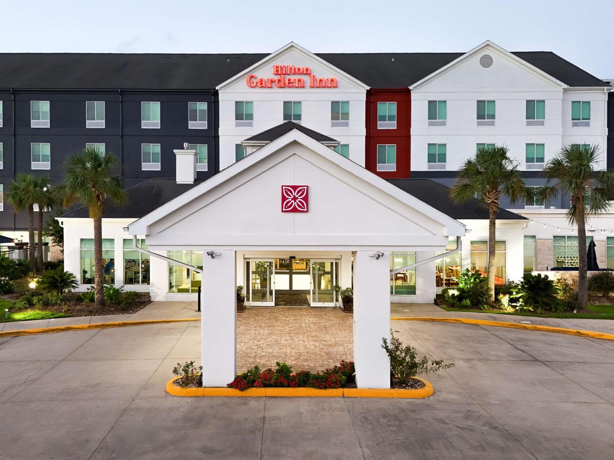 Hilton Garden Inn Houston/Clear Lake Nasa Webster Exterior photo